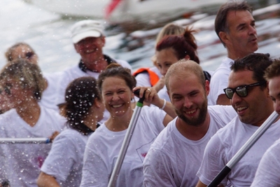 Erfrischende Eindrücke vom Drachenbootrennen am Starnbergersee